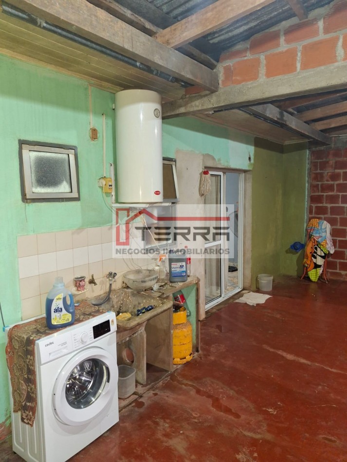 En Venta Casa 3 Dormitorios - Garupa
